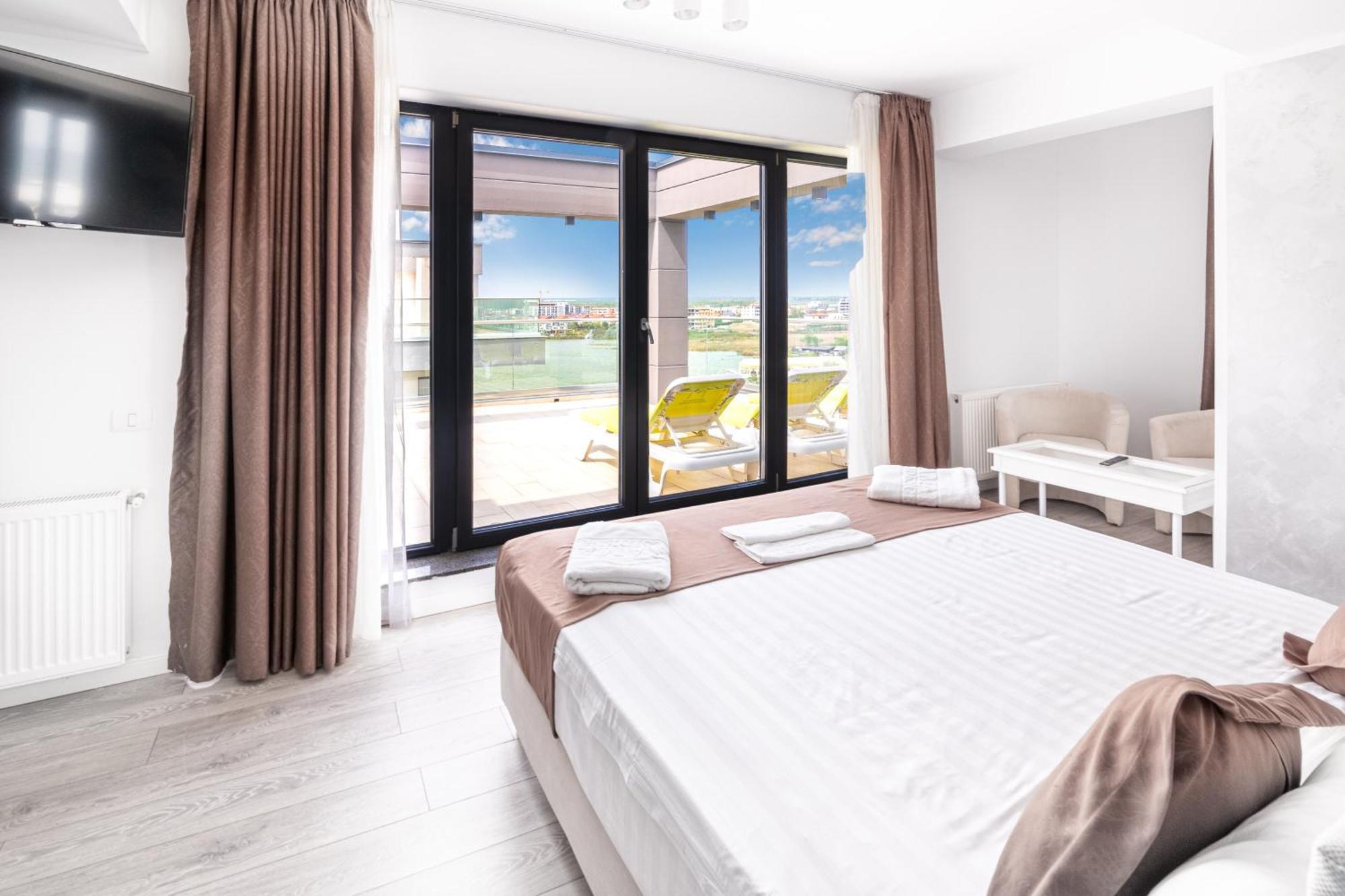 Miramare Residence Aparthotel Navodari Bagian luar foto