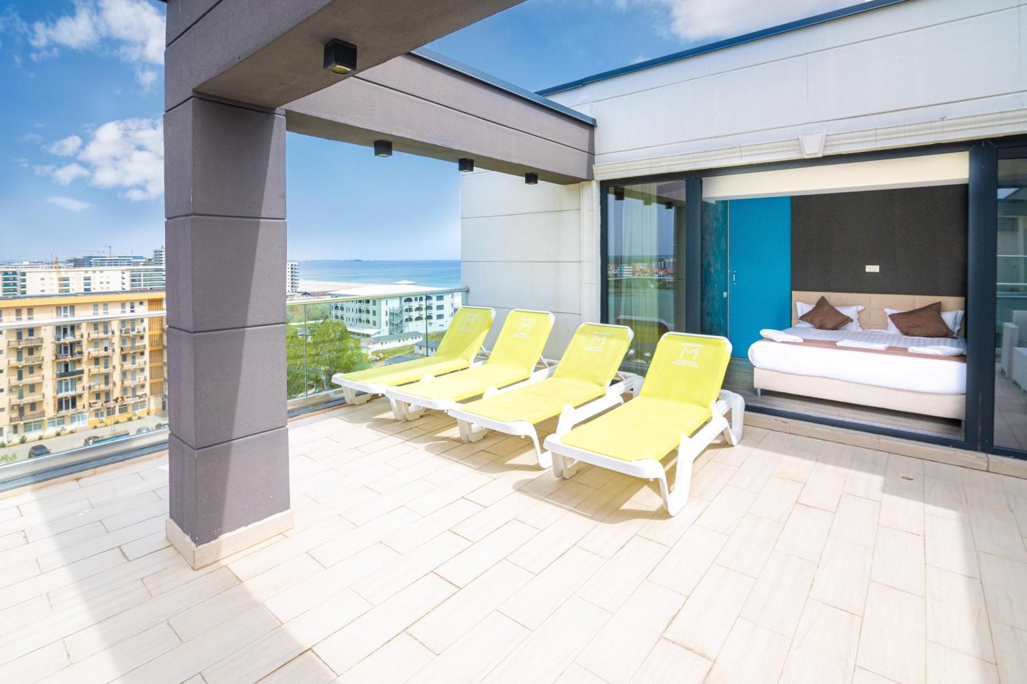 Miramare Residence Aparthotel Navodari Bagian luar foto