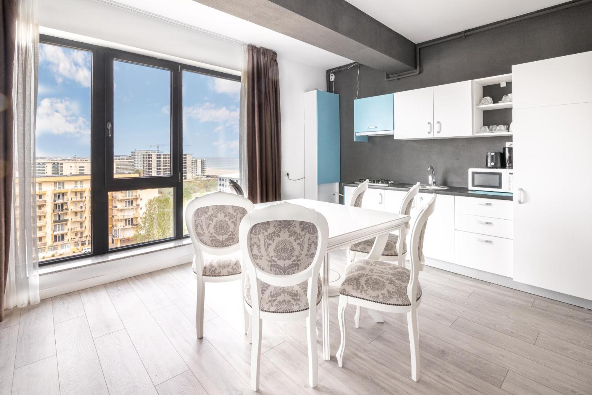 Miramare Residence Aparthotel Navodari Bagian luar foto