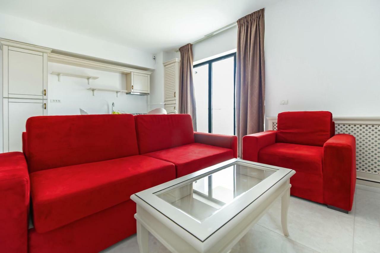Miramare Residence Aparthotel Navodari Bagian luar foto